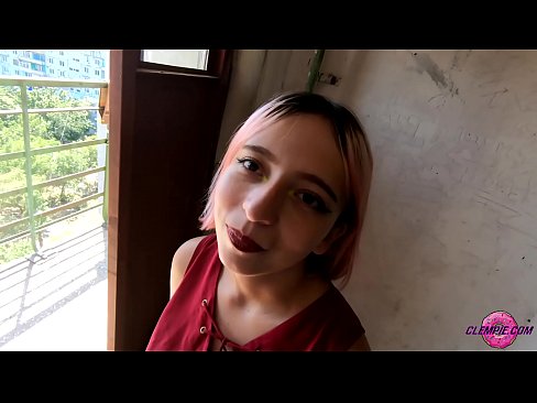 ❤️ Ikasle sentsuak arrotz bat zurrupatzen du kanpoaldean - Cum On His Face ❤ Porno %eu.amourpassionfever.ruan ️❤